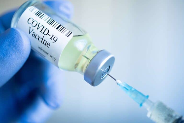 EEOC States Employers May Require Workers to Obtain COVID-19 Vaccine